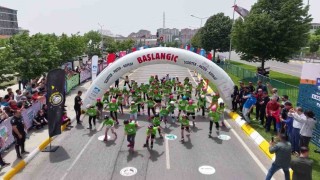 Pendikte ‘6. Kaykay, Paten ve Scooter Yarışları nefes kesti
