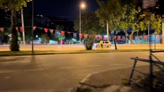 Polis ekiplerini gören alkollü sürücünün kaçma anı kamerada