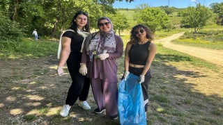 Reisler Göleti çevresindeki çöpleri topladılar