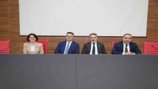 Rektör Çağlardan öğrencilere yurt müjdesi