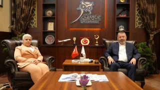Rektör Kırışık Karabük Ticaret İl Müdürü Gamze Aydın ile bir araya geldi