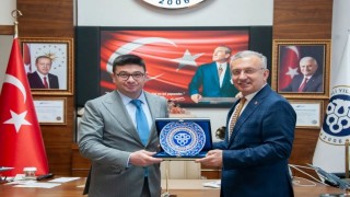 Rektör Levent, Azerbaycan Kars Başkonsolosu Zamin Aliyevi ağırladı