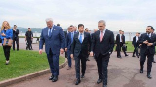 Rus heyeti, Dolmabahçe Cumhurbaşkanlığı Çalışma Ofisine giriş yaptı