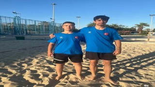 Salihli, Hentbol Milli Takımına 2 sporcu gönderdi