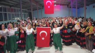 Şalvar gecesinde 19 Mayıs coşkusu