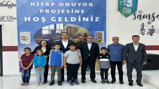 Samsatlı pırlanta öğrencilere altın takıldı
