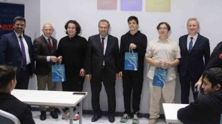 Siber vatan etkinliklerinde genç yeteneklere ödüller verildi