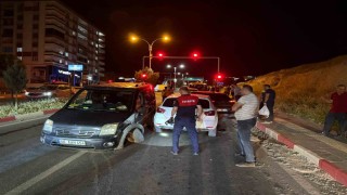 Siirtte zincirleme trafik kazası: 5 yaralı
