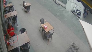 Simitçide uyudu, uyanınca neye uğradığını şaşırdı: Adisyon fişini de almış