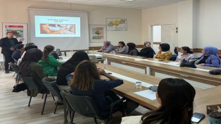 Şırnakta ebelere yönelik Doğuma Hazırlık Eğitimi düzenlendi