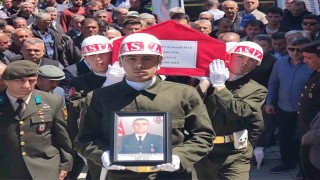 Şırnakta kalp krizi sonucu vefat eden uzman çavuş son yolculuğuna uğurlandı