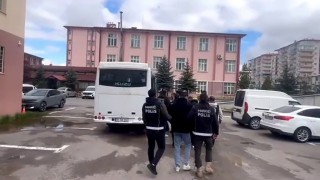 Sivasta uyuşturucu ticaretine yönelik yapılan operasyonda 8 kişi tutuklandı