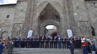 Tarihi Çifte Minareli Medresede ‘Hayat boyu öğrenme haftası etkinliği