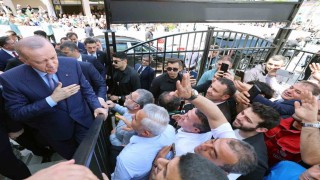 Tarihi Gümrükçü İshak Ağa Camii açıldı, törene Cumhurbaşkanı Erdoğan da katıldı