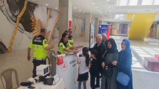 Trafik Jandarmanın standına ilgi yoğun oldu