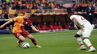 Trendyol Süper Lig: Galatasaray: 2 - Kayserispor: 0 (İlk yarı)