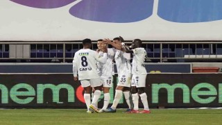 Trendyol Süper Lig: Kasımpaşa: 1 - Trabzonspor: 0 (İlk yarı)