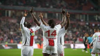 Trendyol Süper Lig: Samsunspor: 1 - Sivasspor: 0 (Maç devam ediyor)