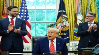 Trump : İngiltere ile çığır açıcı bir anlaşma imzaladık, yeni bir ekonomik ortaklık çağı başlıyor