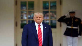 Trump: Edan Alexanderın yaklaşık iki saat içinde serbest bırakılacağını duyurmaktan büyük mutluluk duyuyorum