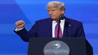 Trump: Suriyeye yönelik tüm yaptırımları kaldırıyoruz