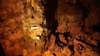 Türkiyenin ilk turistik mağarası İnsuyu, kuruyan sularıyla fosil haline geldi