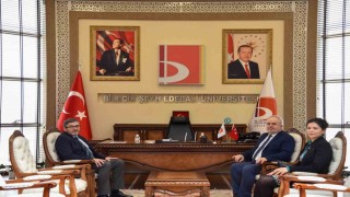 Üniversite sanayi iş birliği görüşüldü