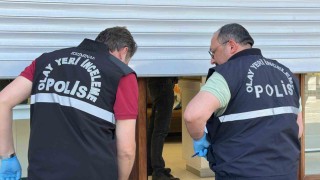 Uşakta kuyumcuya silahlı saldırı düzenleyen 19 yaşındaki genç 2 kişiyi yaraladı