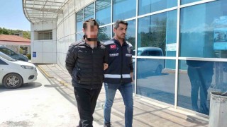 Uyuşturucu ile yakalanan şahıs adliyede