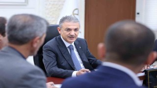 Vali Akkoyun muhtarlarla bir araya geldi