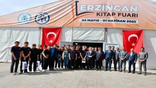 Vali Aydoğdu: Kitap günümüzün yüzeyselleşen dünyasında bize derinleşmeyi, ince düşünmeyi öğretiyor