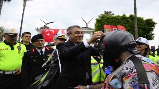 Vali Toros: Trafiğin, hepimizin ortak sorumluluğu olduğunu bilmeliyiz