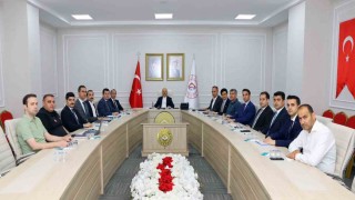 Vali yardımcılarıyla değerlendirme yapıldı