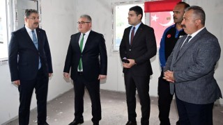Vali Yılmaz, Arslanpınarı Köy Evleri İnşaatını Yerinde İnceledi