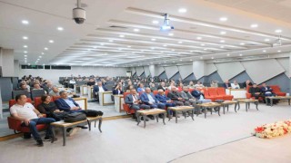 Van Atatürk Lisesi mezunları geçmişle geleceği buluşturdu