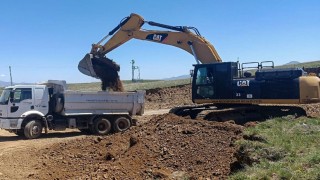 Van Büyükşehir Belediyesi kent merkezi ve kırsalda çalışmalarını sürdürüyor