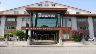 Yabancı turist Esnaf Hastanesinde sağlığına kavuştu
