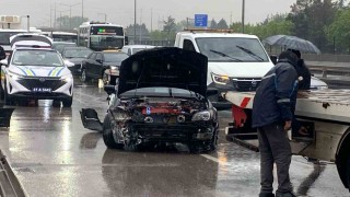 Yağmur kazayı beraberinde getirdi
