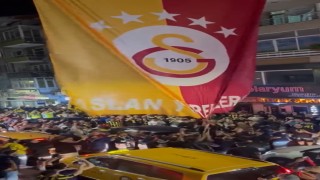 Yalovada Fenerbahçe taraftarlarından Galatasaray bayraklarına saldırı