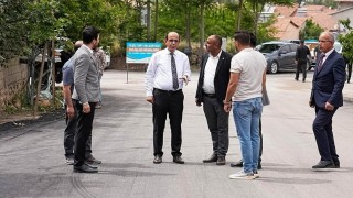 Yeşilyurtta ulaşım altyapısı güçleniyor, asfalt çalışmaları sürüyor