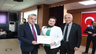 Yetenek yarışmasında başarılı öğrenciler ödüllendirdi