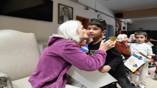 Yunusemreli minikler Anneler Gününü kutladı