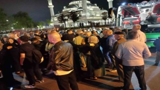 Zonguldakta ilk hac kafilesi dualarla uğurlandı
