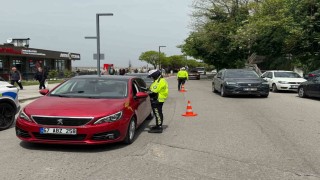 Zonguldakta trafik denetimi; sürücülere evrak kontrolü yapıldı