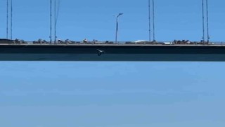15 Temmuz Şehitler Köprüsünden atlayan bir kişi hayatını kaybetti