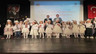 4-6 yaş Kuran kursu öğrencilerinden yılsonu etkinliği