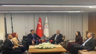 6 partiden DEM Partiye bayram ziyareti