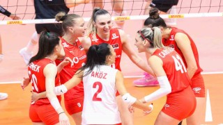 A Milli Kadın Voleybol Takımı, VNLnin ilk etabı için Çine gitti