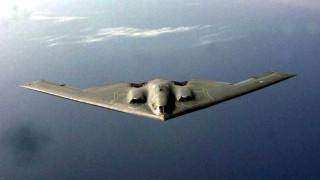 ABDnin B-2 bombardıman uçaklarını Guam Adasına taşıdığı iddiası