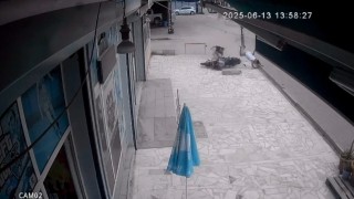 Adanada iki ayrı kazada 2si ağır 3 kişi yaralandı